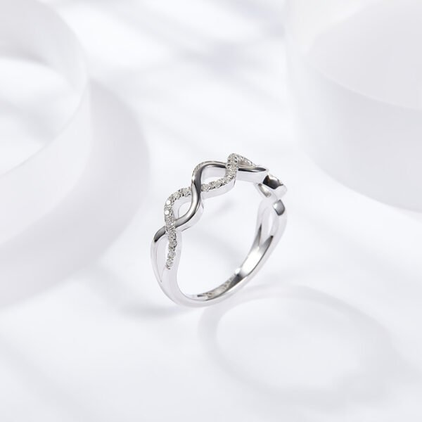 Moissanite cross thread ring - Image 2