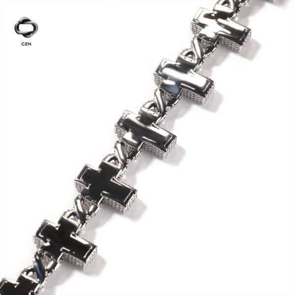 Iced Cross Link Chain - Image 7