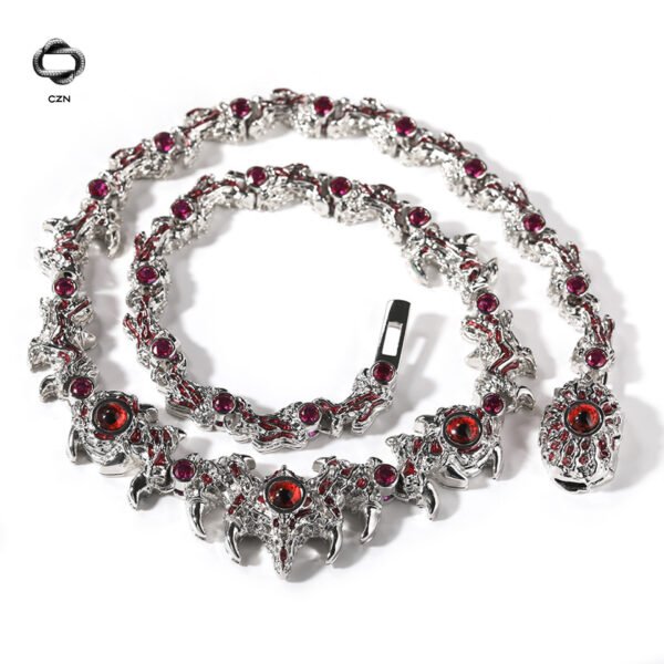 Red-Eye Thorn Necklace