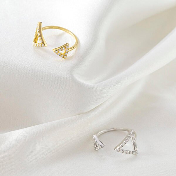 Triangle asymmetrical full moissanite open ring - Image 3