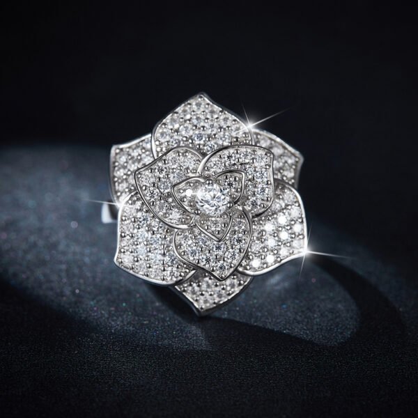 Camellias full moissanite ring