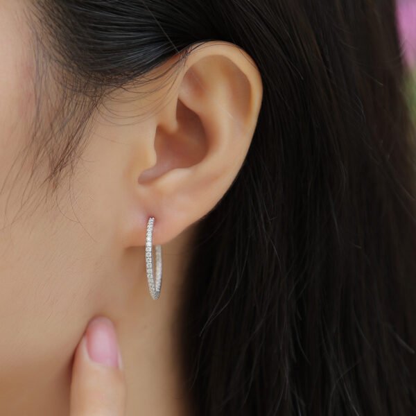 Moissanite hoop earrings - Image 3
