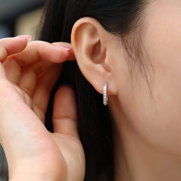 Moissanite hoop earrings - Image 3