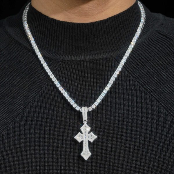 Moissanite cross pendant - Image 6